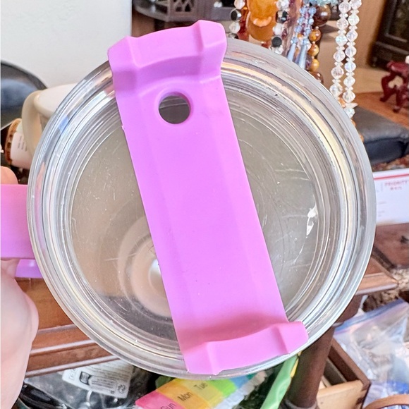 Stanley Louis Vuitton 40 ounce Tumbler purple - Picture 2 of 4